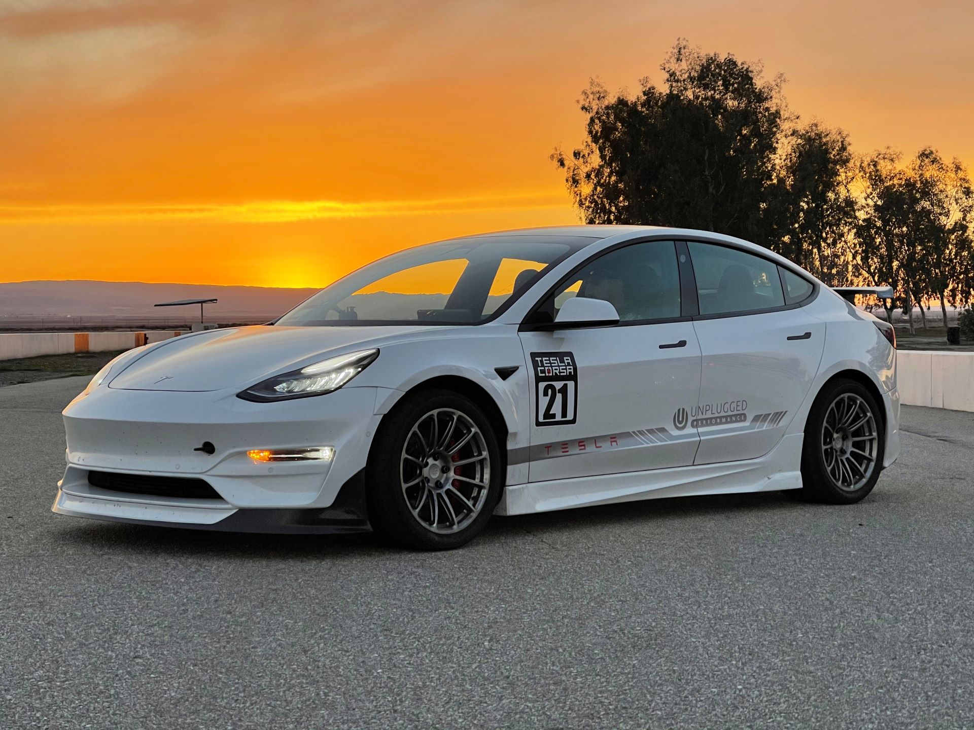 Tesla Model 3 UP-03 Lightweight Forged Wheels (Set of 4)