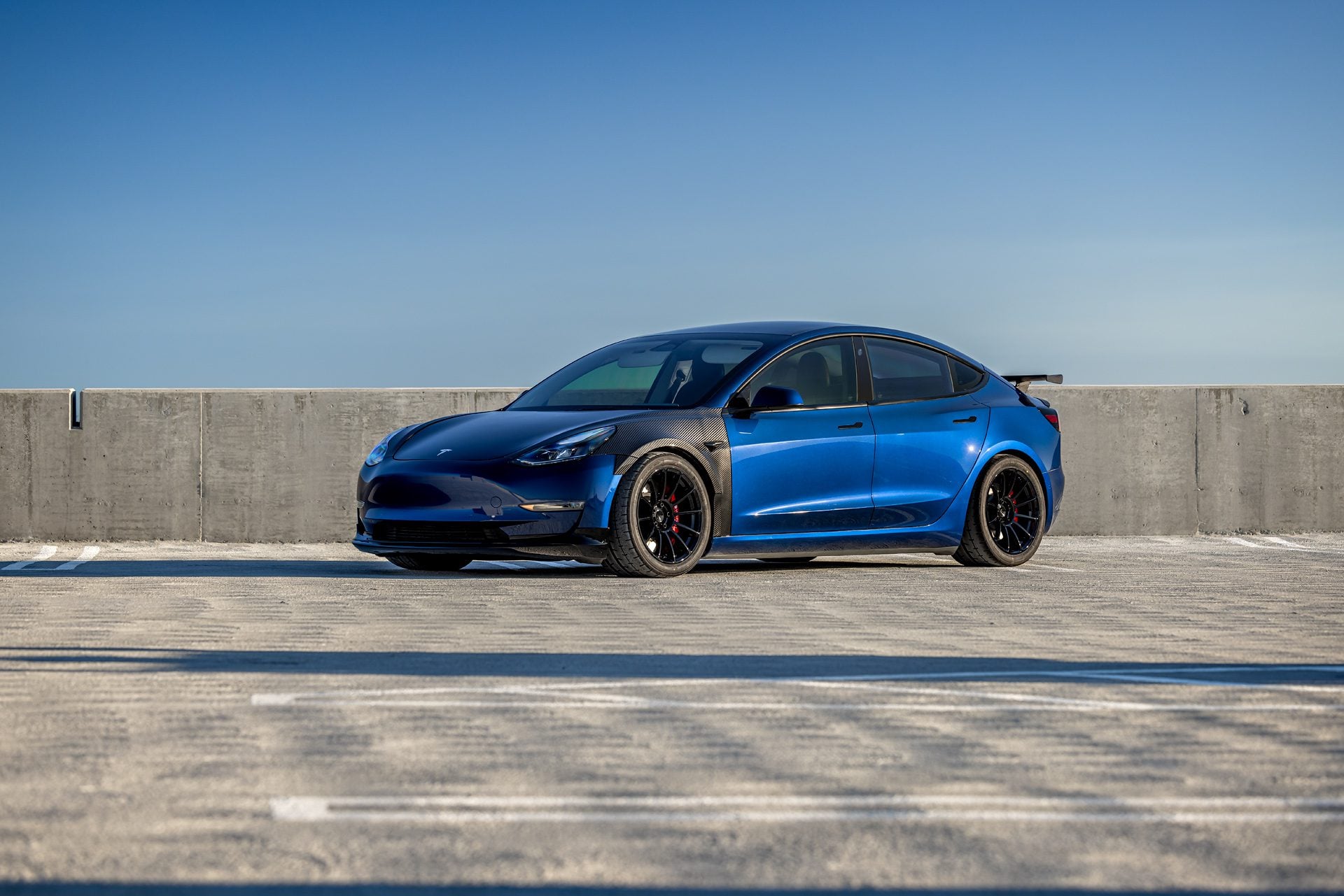 Blue Tesla Model 3 – UP-03 Forged Wheels in Gloss Black