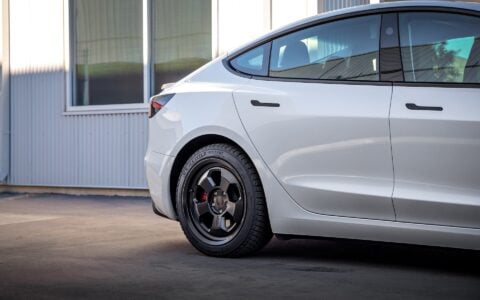 Pearl White Multi-Coat 2024 Tesla Model 3 Performance - UP.FIT Forged PD Wheels in Satin Black