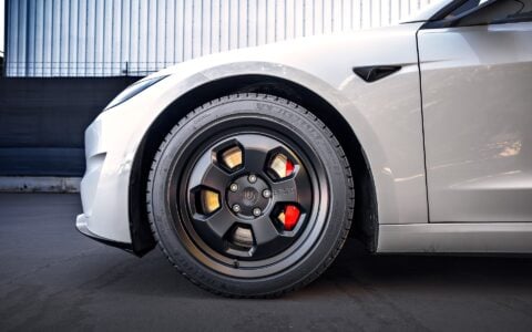 Pearl White Multi-Coat 2024 Tesla Model 3 Performance - UP.FIT Forged PD Wheels in Satin Black